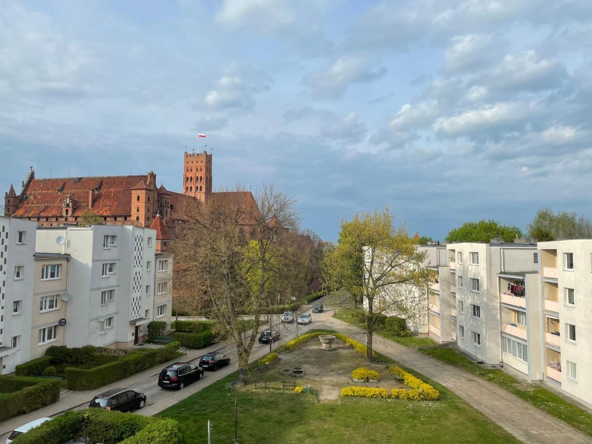 Apartament Z Widokiem Na Zamek Sm Apartment Malbork Exterior photo